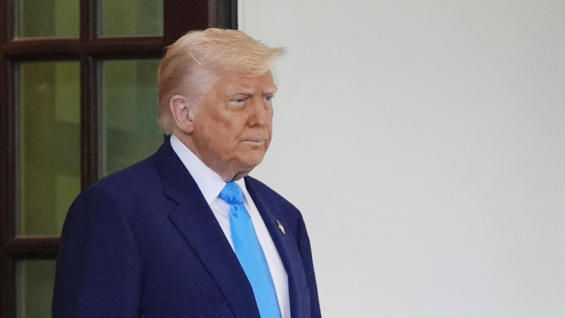 СМИ заговорили о кошмаре для Европы из-за решения Трампа по Украине