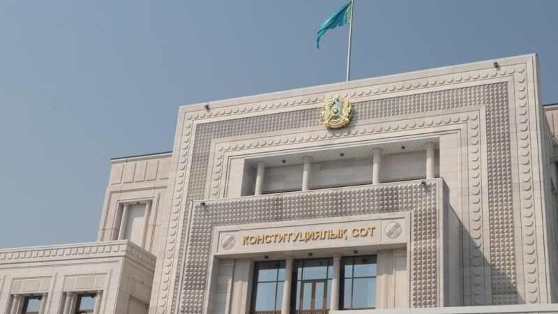 Никакой "дистанционки": выпускники "Болашака" должны отработать стипендию в Казахстане