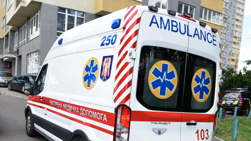 Украинец пытался на скорой незаконно выехать в Румынию